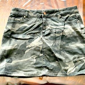 Camouflage skirt